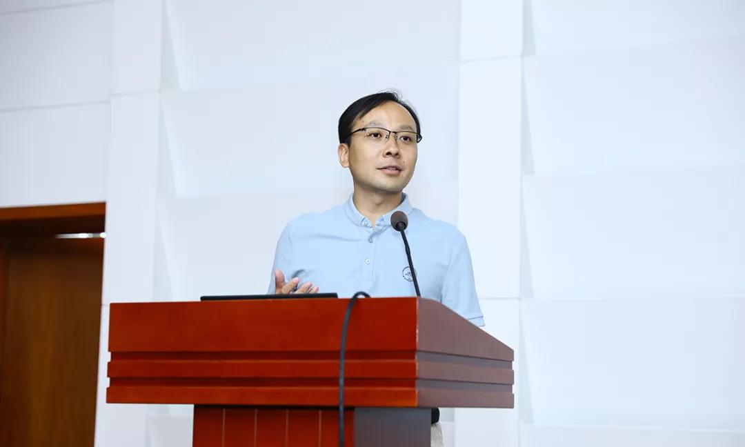 中国信通院发布《区块链白皮书(2018年)》(附PPT解读)